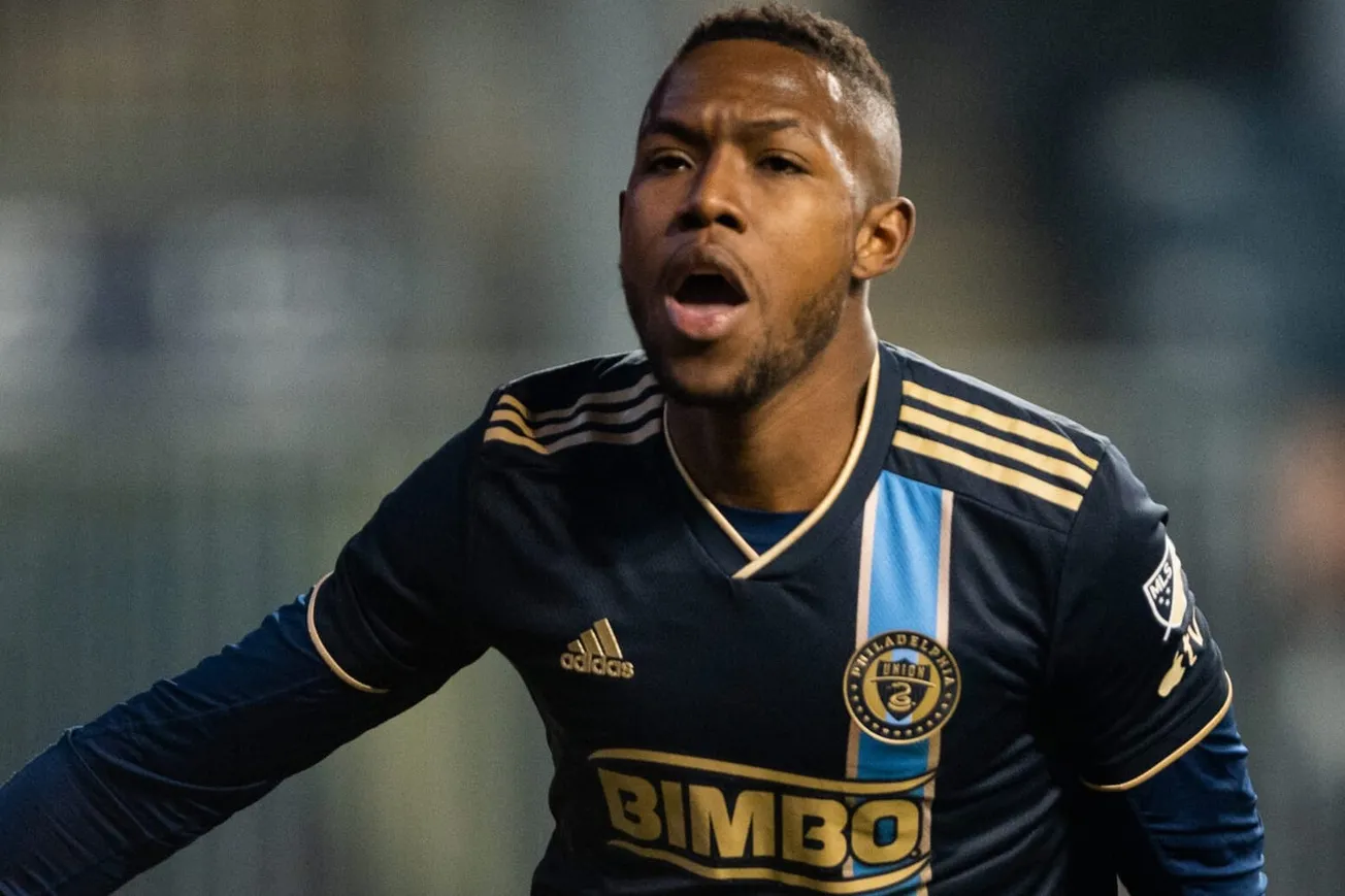 Analysis: Andrés Perea adds depth ahead of playoff push
