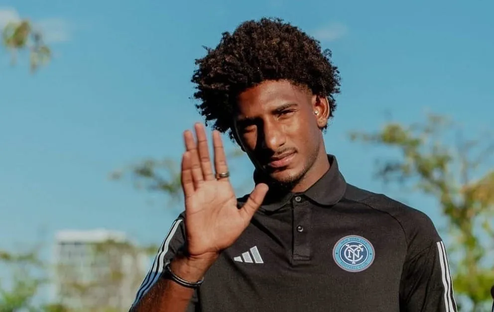 Talles Magno joins Corinthians on loan