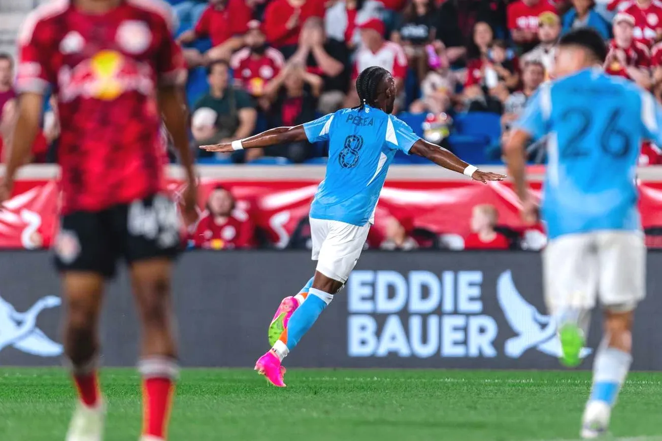 Not Much of a Passer, Good in the Air: The rise of Andrés Perea